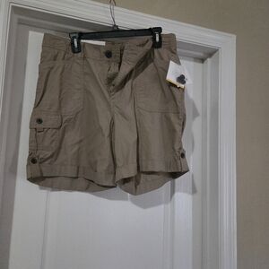 Croft & Barrow Women's Khaki Cargo Shorts